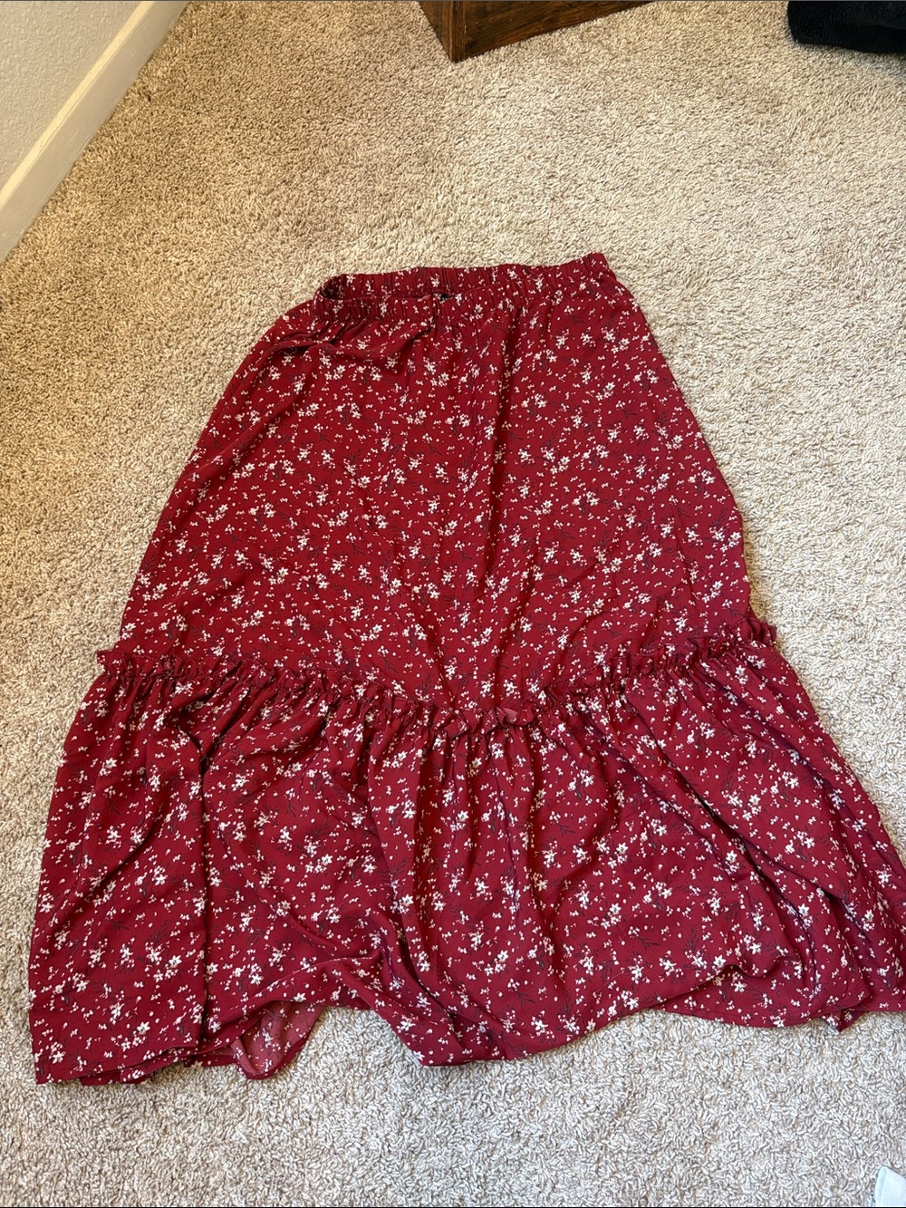 SHEIN Burgundy Red Floral Tiered Maxi Skirt